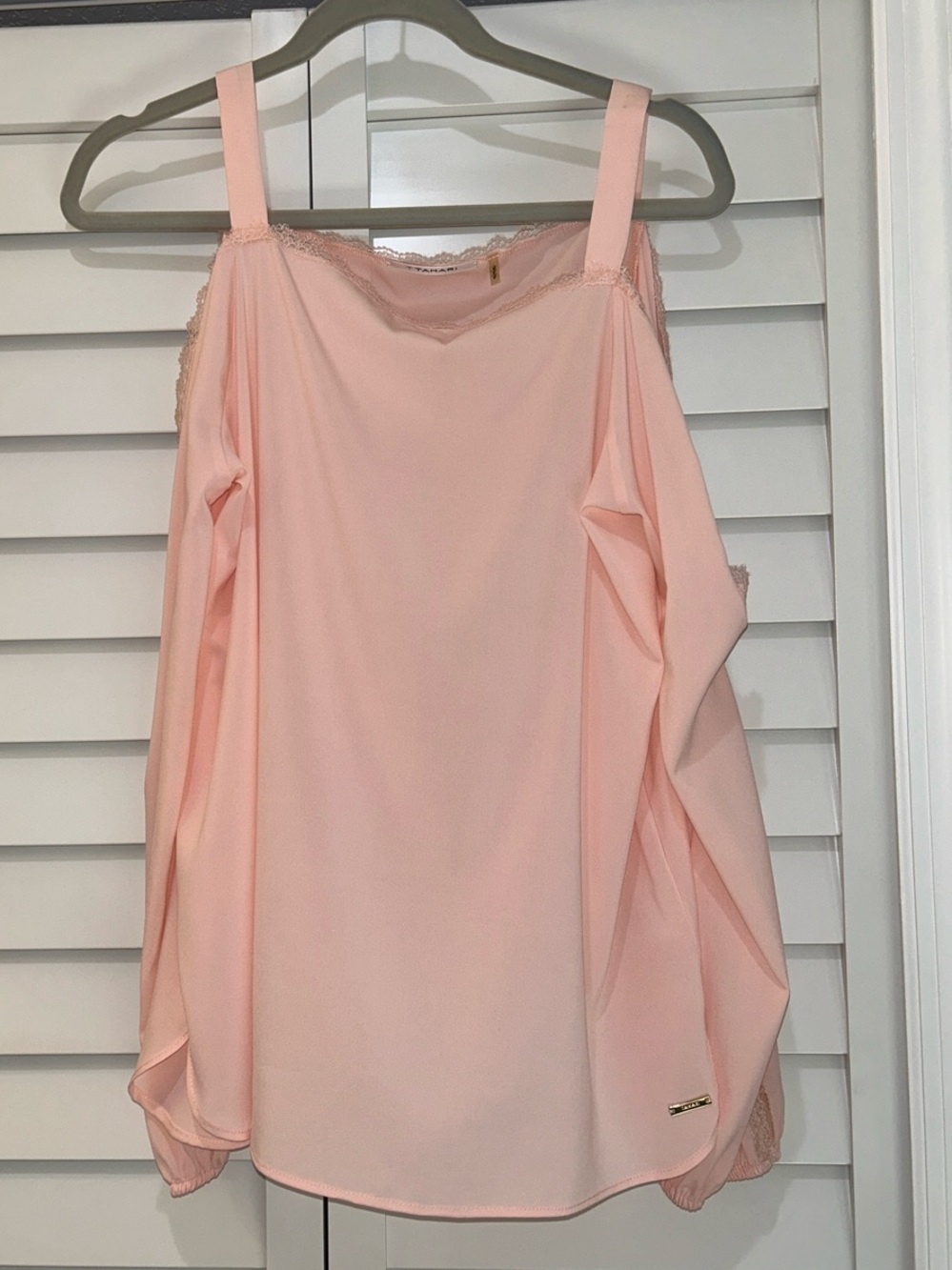 T Tahari Light Pink Cold-Shoulder Blouse